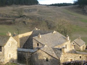 Rénovation totale d'un hameau du Causse Méjean